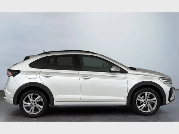 Volkswagen Taigo (2024) — foto 9 van 15