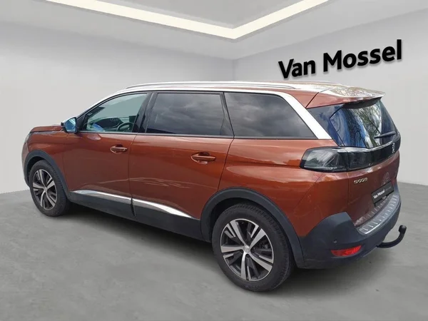 Peugeot 5008 (2021) — foto 7 van 13