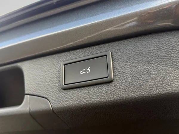 VOLKSWAGEN Passat Variant eHybrid (PHEV) (2025) — foto 5 van 25