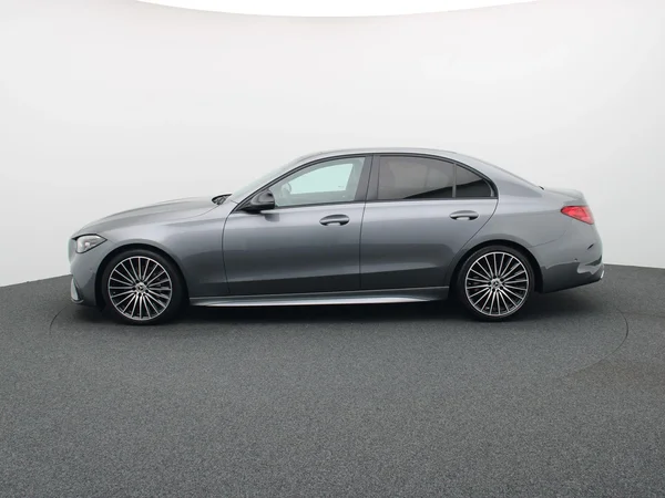 Mercedes-Benz C-Klasse (2022) — foto 20 van 25