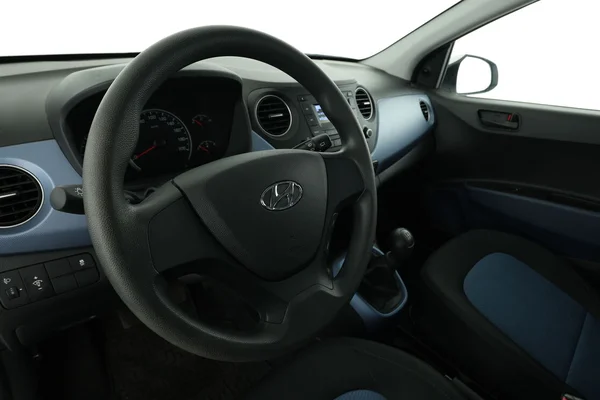 Hyundai i10 (2019) — foto 2 van 16