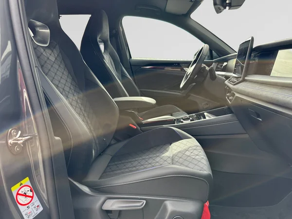 VOLKSWAGEN Tayron (2025) — foto 11 van 21