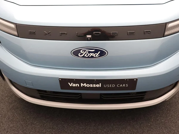 Ford Explorer (2024) — foto 16 van 25