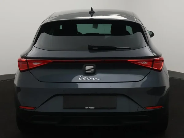 SEAT Leon (2024) — foto 21 van 25