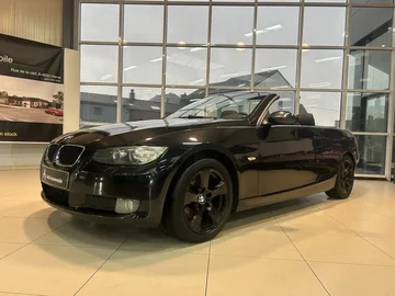 Bmw 320 1c685889-86ad-43a2-ad52-83f2dbe3abe3