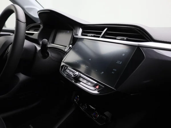 Opel Corsa-e (2023) — foto 36 van 48