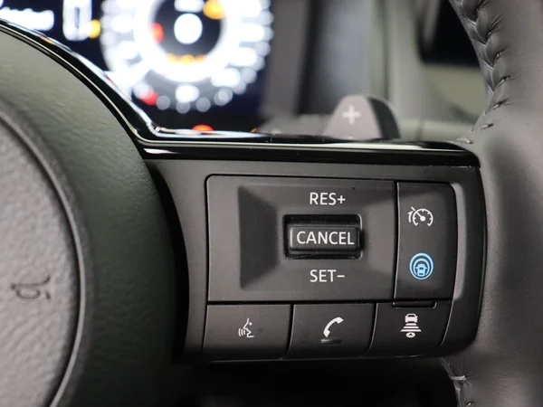 NISSAN Qashqai (2025) — foto 9 van 30