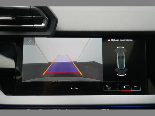 AUDI A3 Sportback PHEV (2025) — foto 28 van 35