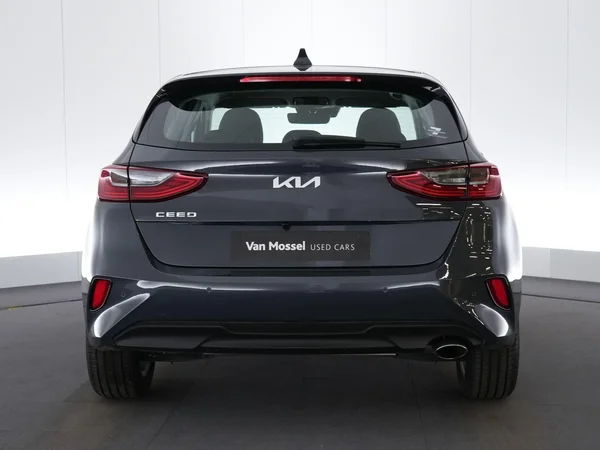 Kia Ceed (2024) — foto 14 van 19