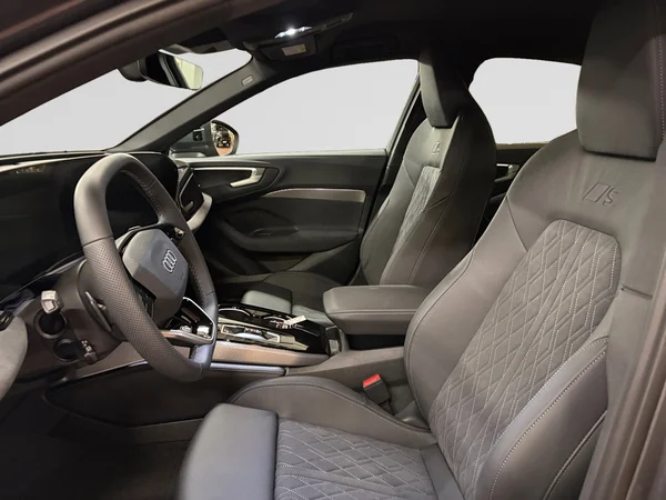 AUDI A5 e-hybrid (PHEV) (2026) — foto 6 van 10