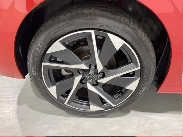 Peugeot 308 (2024) — foto 30 van 53