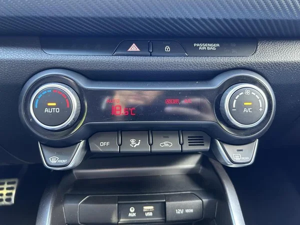 KIA Rio (2020) — foto 10 van 31