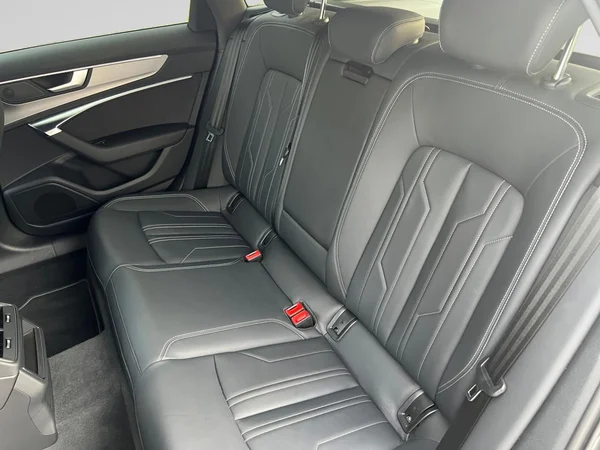 AUDI A6 Avant (2025) — foto 6 van 21