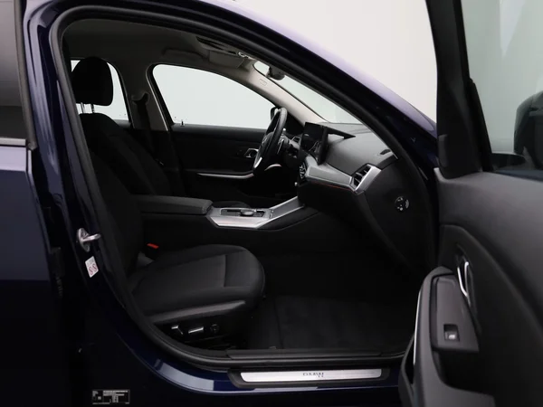 BMW 3 Reeks (2023) — foto 41 van 57