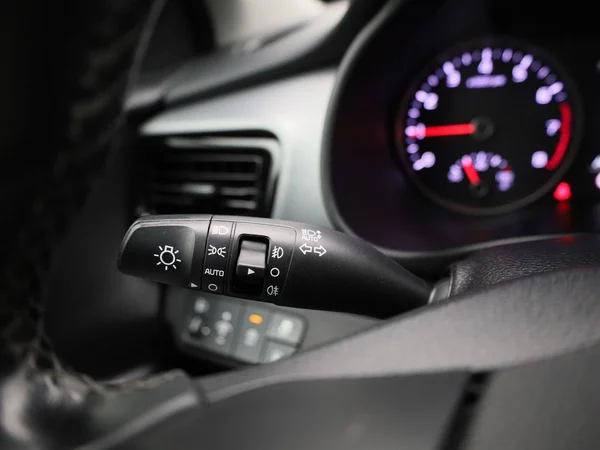 Kia Stonic (2021) — foto 14 van 40