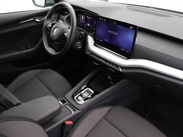 SKODA Octavia (2024) — foto 18 van 24