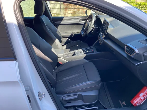 CUPRA Leon ST (2023) — foto 7 van 18