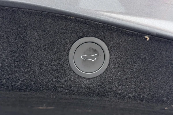 Tesla Model 3 (2025) — foto 4 van 30