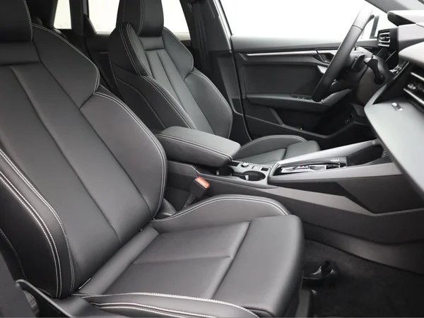 AUDI A3 Sportback (2025) — foto 7 van 12