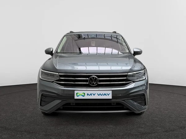 VOLKSWAGEN Tiguan Allspace (2023) — foto 9 van 19