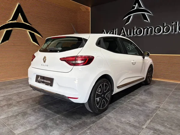 Renault Clio (2019) — foto 17 van 22