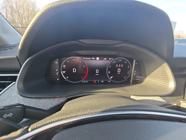 SKODA Kamiq (2026) — foto 3 van 24