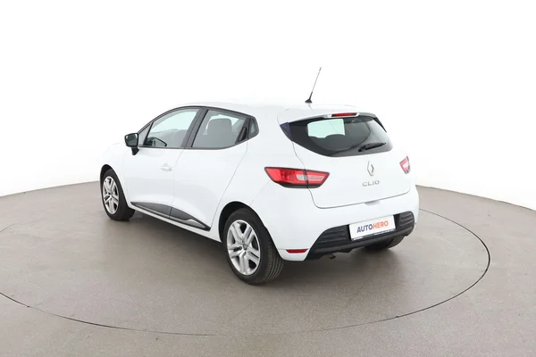 1113_273fc43e-e219-45c5-96de-f3d2f04da33e_2019-3.webp