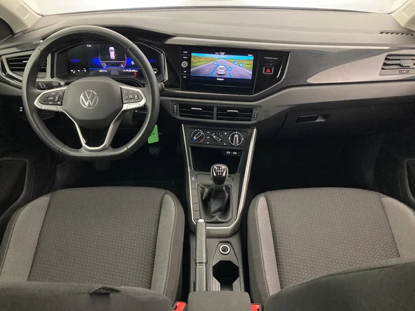 VOLKSWAGEN Polo (2025) — foto 6 van 36
