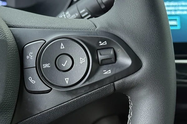 Opel Corsa (2025) — foto 6 van 20