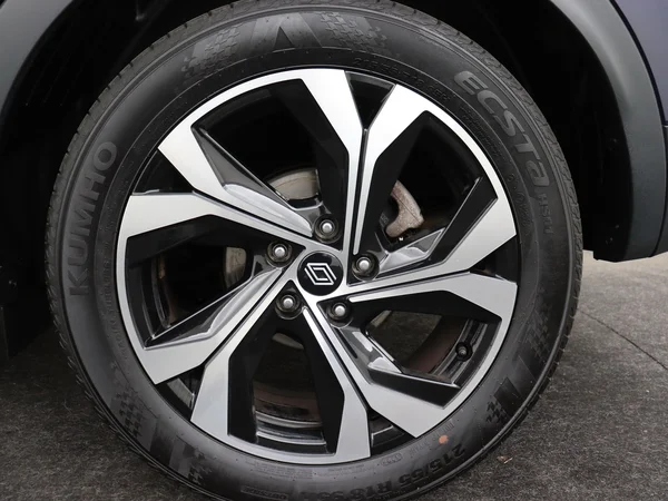 RENAULT Arkana (2024) — foto 7 van 28