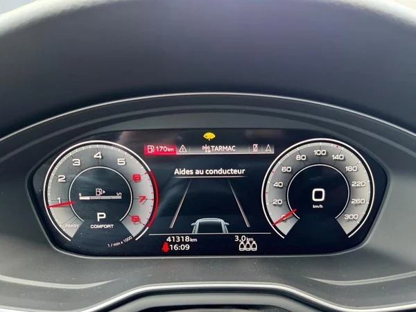 AUDI A4 Avant (2024) — foto 13 van 33