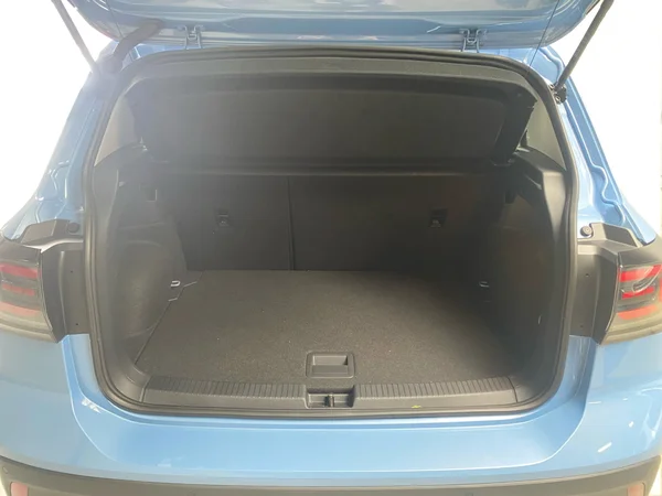 VOLKSWAGEN T-Cross (2024) — foto 8 van 12