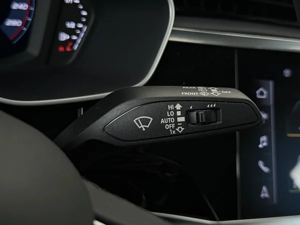AUDI Q3 (2022) — foto 16 van 28