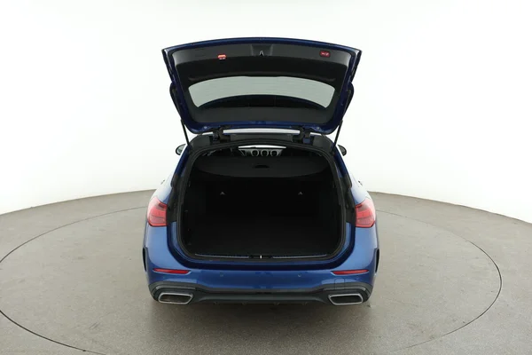 Mercedes-Benz C-Klasse (2025) — foto 7 van 16