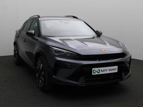 CUPRA Formentor e-Hybrid (PHEV) (2025) — foto 12 van 19