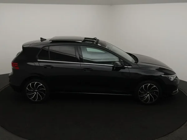 Volkswagen Golf (2024) — foto 24 van 27
