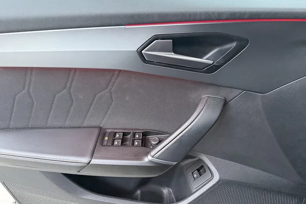 CUPRA Formentor E-Hybrid (PHEV) (2021) — foto 8 van 18