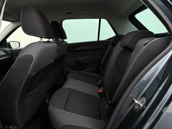 SKODA Fabia (2021) — foto 5 van 26