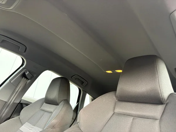 AUDI A3 Sportback (2023) — foto 11 van 24