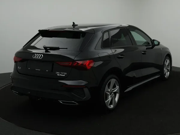 Audi A3 (2022) — foto 27 van 30