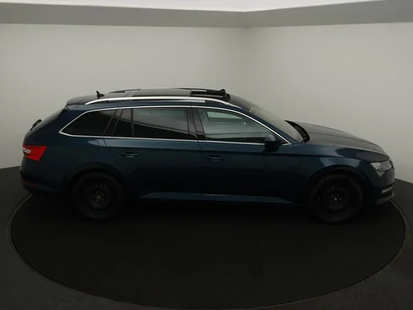 SKODA Superb Combi (2024) — foto 29 van 34