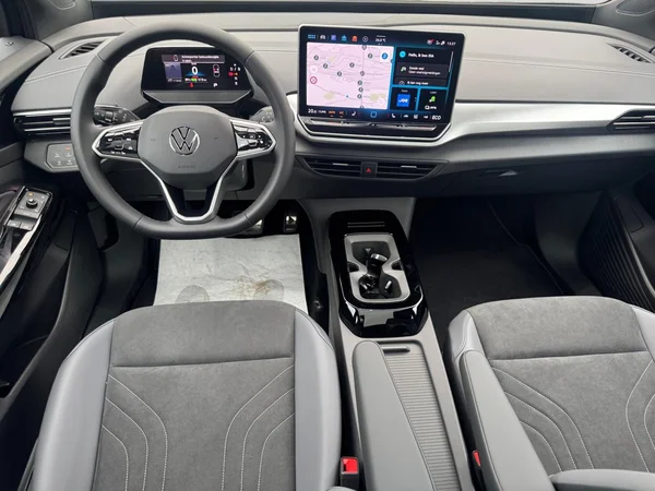 VOLKSWAGEN ID.4 (2026) — foto 2 van 24