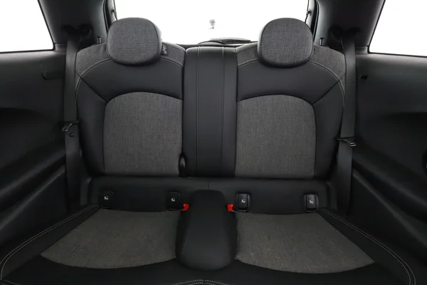 MINI MINI (2021) — foto 6 van 16