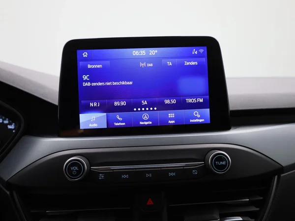 Ford Focus (2022) — foto 14 van 37