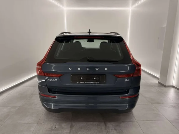 Volvo XC60 (2024) — foto 16 van 20