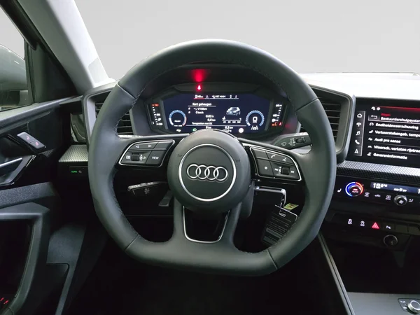 AUDI A1 Sportback (2025) — foto 12 van 16