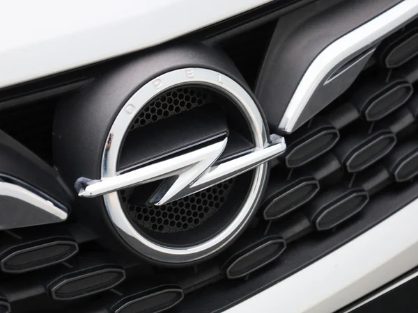 Opel Astra (2021) — foto 21 van 36