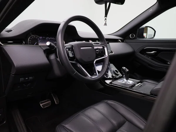 Land Rover Range Rover Evoque (2023) — foto 31 van 54