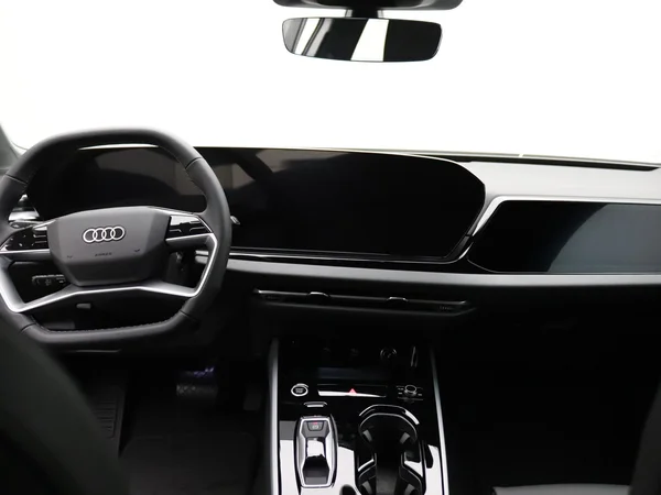 AUDI A5 Avant e-hybrid (PHEV) (2025) — foto 4 van 25