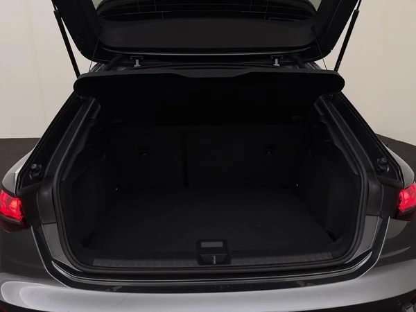 AUDI A3 Sportback (2025) — foto 4 van 18